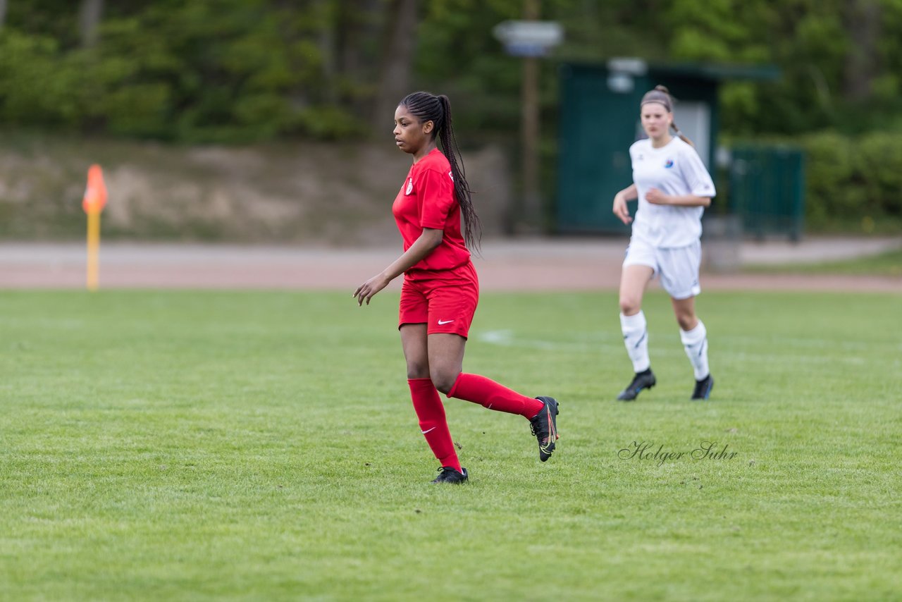 Bild 148 - wBJ VfL Pinneberg - Eimsbuettel : Ergebnis: 6:2